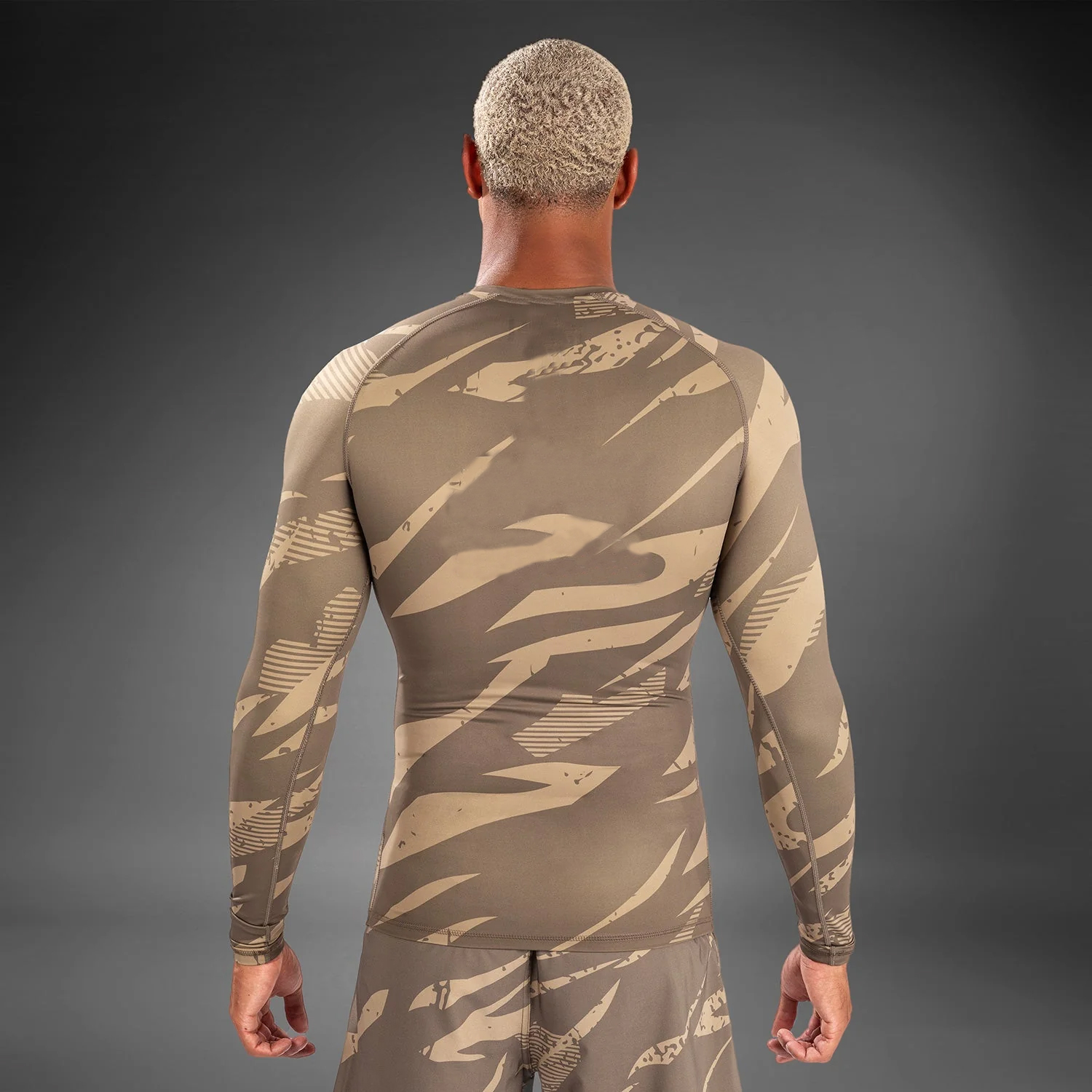 Performance Long Sleeve Rashguard - Desert Camo