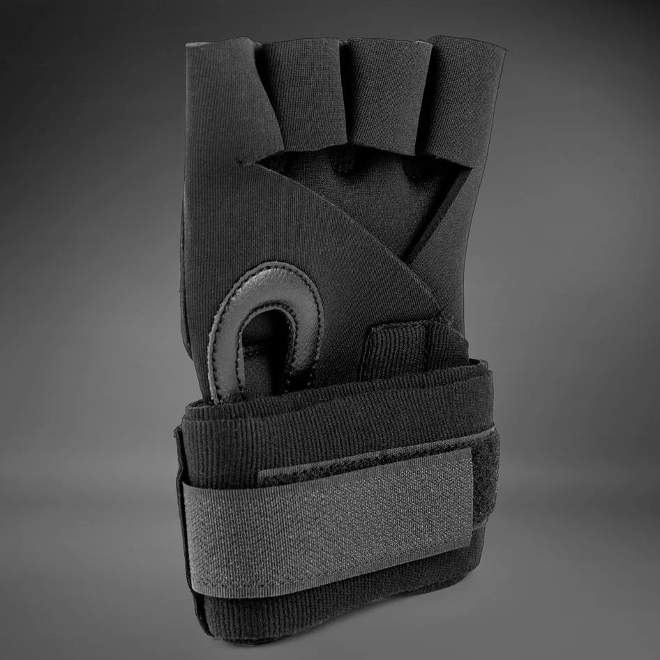 Customized Gel Kontact Glove Wraps – Black & Gold | Premium Gel Boxing Wraps (One Size Fits Most) - Image 3